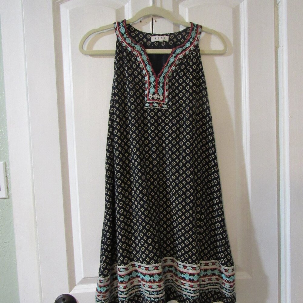THML Dress - Size Large
